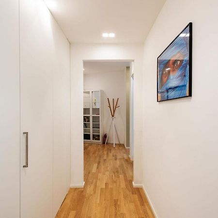 Spacious & Comfortable Apartment In Duomo By Easylife Mediolan Zewnętrze zdjęcie