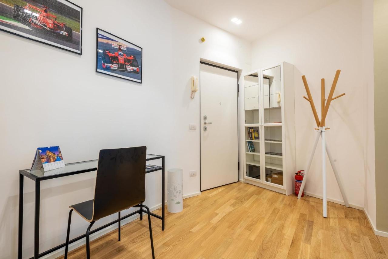 Spacious & Comfortable Apartment In Duomo By Easylife Mediolan Zewnętrze zdjęcie